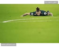 马卡：皇马没对阿隆索下最后通牒，对毕巴不是生死战